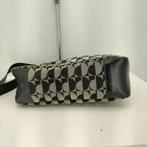 ピエールカルダン pierre cardin ロゴ総柄 ショルダーバッグ レディース
